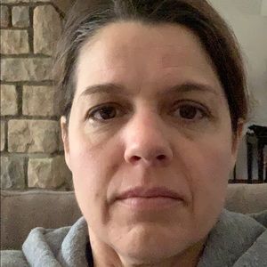 Meet your Posher, Pam